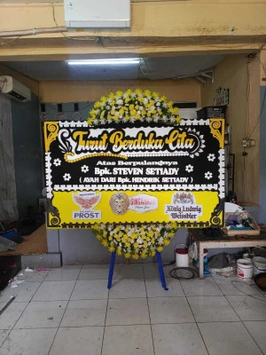 Papan Bunga di Ngabeyan Sidoharjo